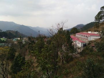 Amazing 3 Days 2 Nights Lansdowne Luxury Trip Package