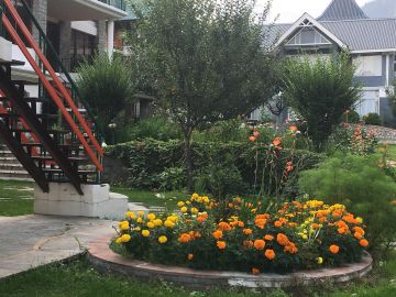 Pleasurable 4 Days New Delhi to Manali Mountain Holiday Package