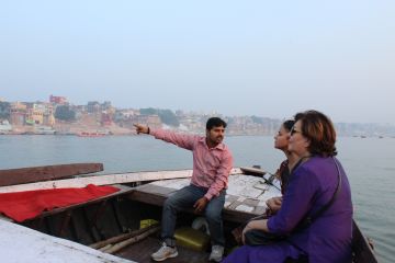 Heart-warming 4 Days Varanasi to Allahabad Family Trip Package