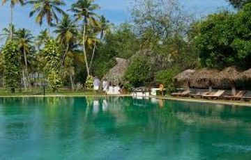 Family Getaway 3 Days Any Where to Mararikulam Vacation Package