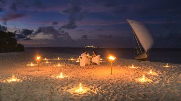 Amazing 5 Days 4 Nights Maldives Honeymoon Trip Package