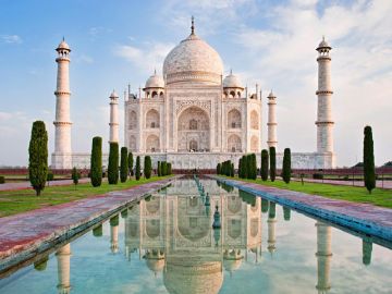 Amazing 2 Days 1 Night Agra Hill Holiday Package
