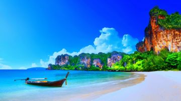 Beautiful 5 Days New Delhi to Bangkok Vacation Package