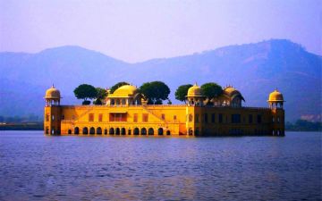 Magical 3 Days Jaipur Culture and Heritage Vacation Package