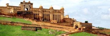 Pleasurable 5 Days Delhi to Agra Weekend Getaways Tour Package