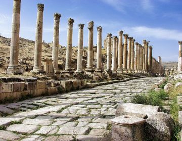 7 Days Amman, Jerash, Petra District and Salalah Weekend Getaways Trip Package