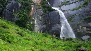 Family Getaway 5 Days Delhi to Solang Valley Vacation Package