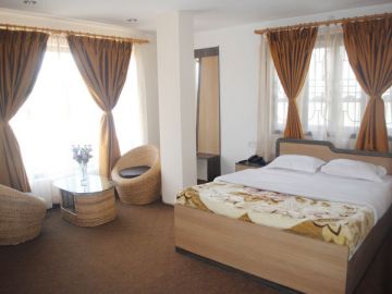 Family Getaway 6 Days 5 Nights Gangtok Snow Tour Package