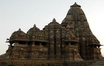 Family Getaway 3 Days 2 Nights Jhansi Trip Package