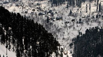 Ecstatic Pahalgam Srinagar Religious Tour Package from Srinagar