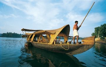 Alleppey Family Tour Package for 7 Days 6 Nights from Cochin
