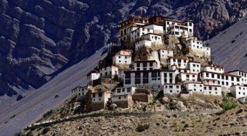 Amazing 5 Days 4 Nights Manali Monastery Holiday Package
