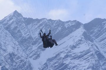 Ecstatic 10 Days New Delhi to Manali Waterfall Vacation Package