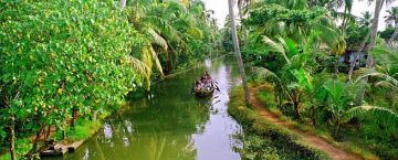 7 Days Delhi to Kovalam Vacation Package