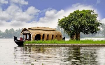 Ecstatic 2 Days Kochi Romantic Tour Package