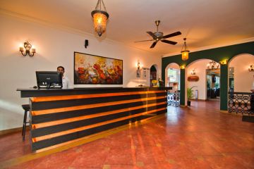 Heart-warming 4 Days 3 Nights South Goa Honeymoon Trip Package