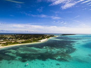 Magical 5 Days 4 Nights Maamigili Resort Tour Package