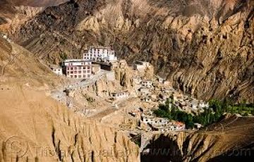 Best 10 Days 9 Nights Leh, Srinagar, kargil with nubra Holiday Package