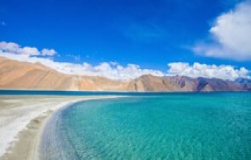 Pleasurable 7 Days Nubra Valley Lake Trip Package