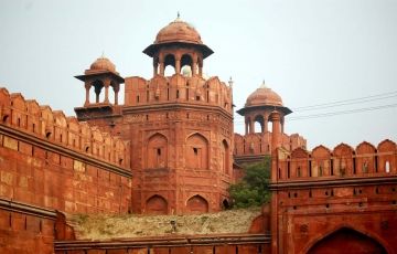 Family Getaway 4 Days 3 Nights Agra Holiday Package