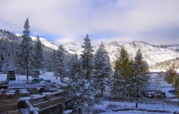 Heart-warming 3 Days Delhi to Lansdowne Trip Package