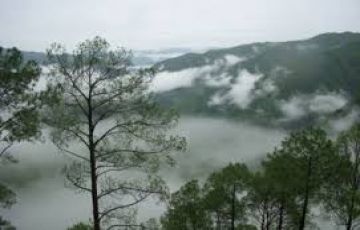 Heart-warming 3 Days Delhi to Lansdowne Trip Package