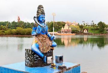 7 Days 6 Nights Port Louis Beach Tour Package