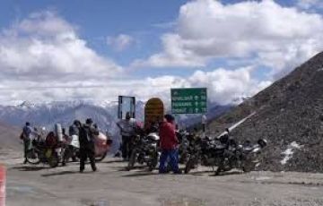 Heart-warming 11 Days 10 Nights Rohtang Holiday Package