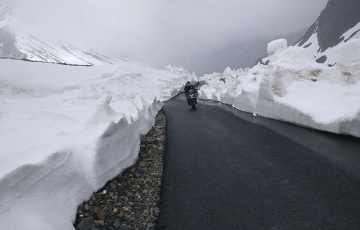 Best 7 Days 6 Nights Leh Lake Tour Package