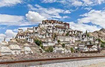 Pleasurable 7 Days Leh to Ladakh Hill Trip Package