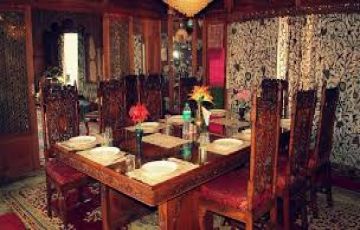 Pleasurable 6 Days Gulmarg Romantic Trip Package