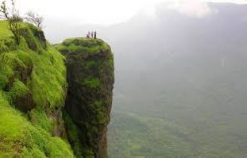 4 Days 3 Nights Panchgani Weekend Getaways Tour Package