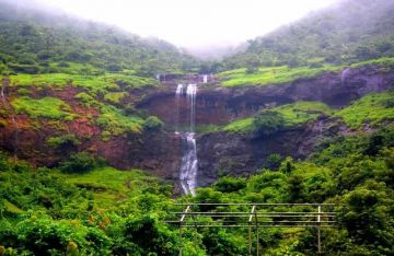Heart-warming 3 Days 2 Nights Mahabaleshwar Friends Vacation Package