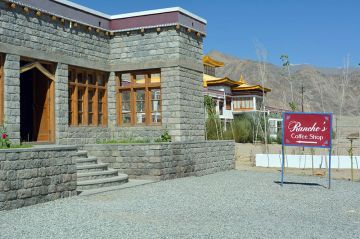7 Days Pune to Nubra Valley Vacation Package