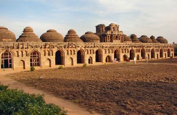 4 Days Hampi, Bijapur and Badami Religious Holiday Package