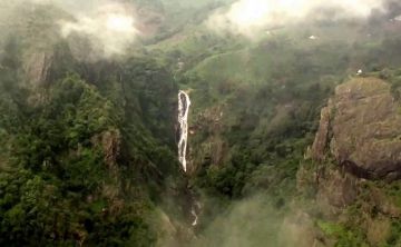 6 Days Kodaikanal and Ooty Family Vacation Package