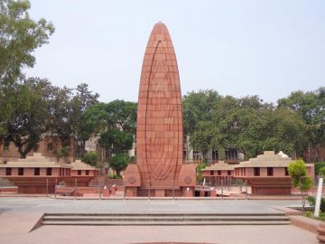 Ecstatic 13 Days 12 Nights Manali Family Trip Package