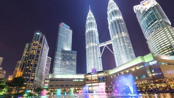 Memorable 6 Days Kuala Lumpur and Penang Friends Trip Package