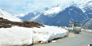Ecstatic 5 Days Delhi to Manali Holiday Package