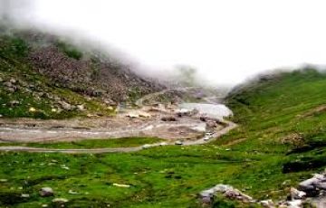 9 Days 8 Nights Delhi to manali Gurudwara Holiday Package