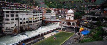 Family Getaway 5 Days Delhi to Solang Valley Vacation Package