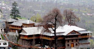 4 Days 3 Nights NAGAR CASTLE Lake Holiday Package