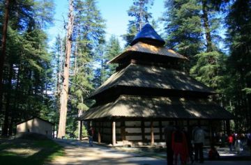 6 Days 5 Nights Manali River Holiday Package