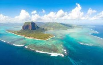 Heart-warming 7 Days 6 Nights Mauritius Forest Trip Package