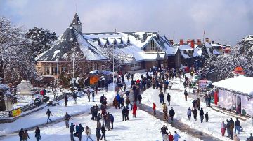 Family Getaway 3 Days Delhi to Shimla Family Holiday Package