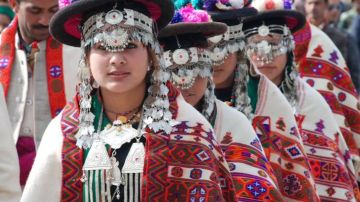 Memorable 5 Days 4 Nights Kullu Honeymoon Trip Package