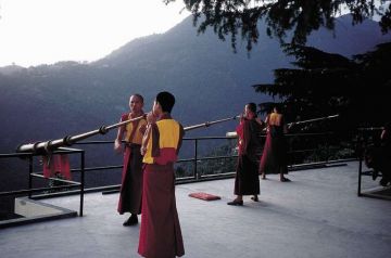 5 Days 4 Nights Delhi, Chandigarh, Dharamsala with Khajjiar Trek Holiday Package