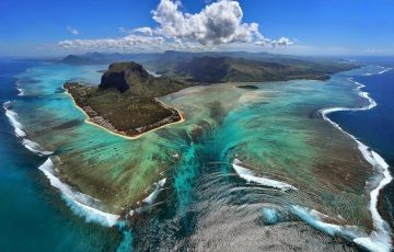 Ecstatic 7 Days Delhi to Mauritius Tour Package