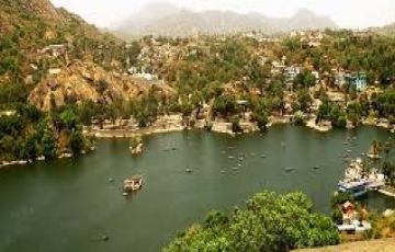 Memorable 4 Days Udaipur to Mount Abu Tour Package