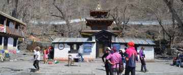 Amazing 6 Days Kathmandu to Jomsom Temple Vacation Package